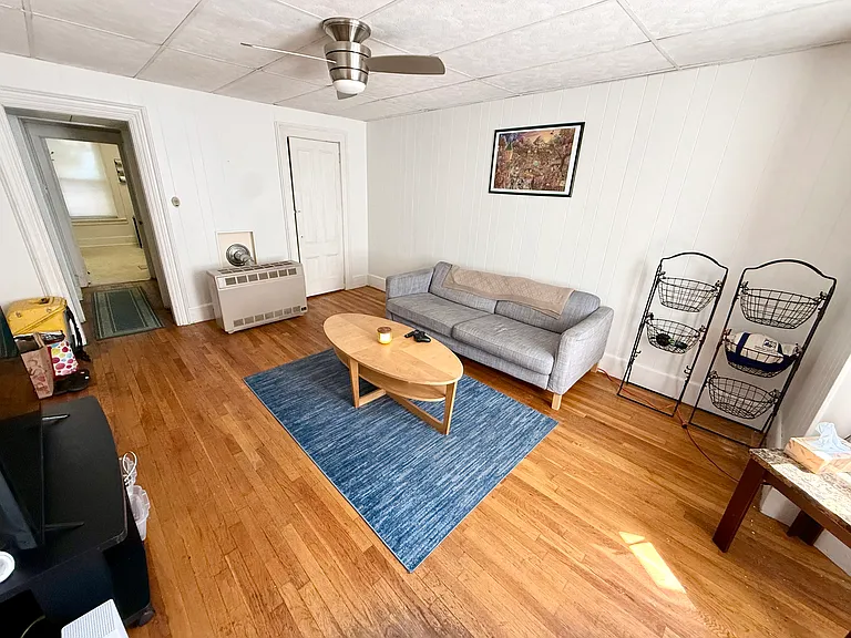 124 G St #1 — Photo 3