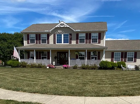 100 Ashmark Ct, Brookville, OH 45309