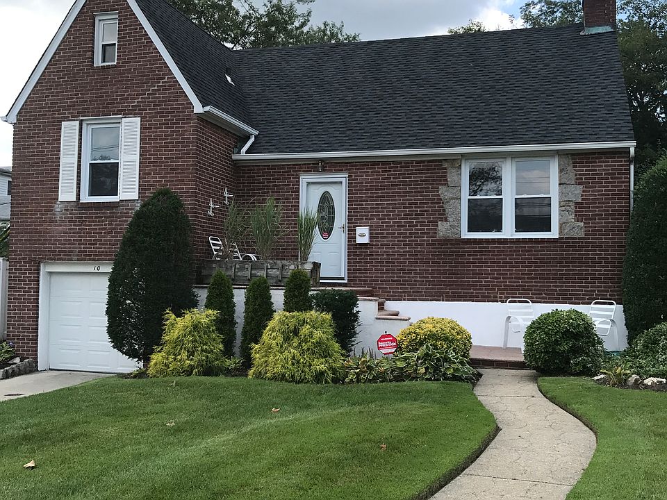 1st image of 10 Emmet Ave