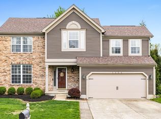 1424 River Trail Dr, Grove City, OH