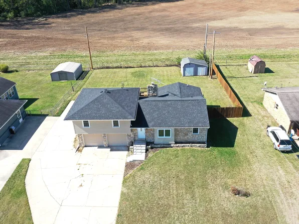 15148 N Bluff Rd, Edinburgh, IN 46124