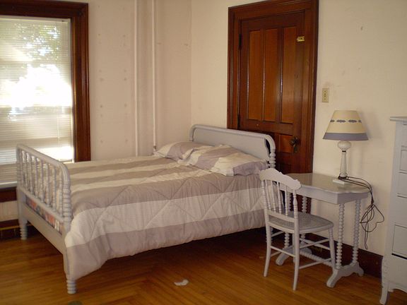 5th image of 9 Chester St #1