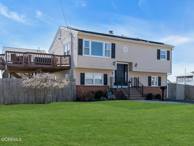 1 Pinehurst Avenue, Port Monmouth, NJ, 07758
