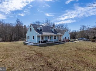 165 Brokenback Mountain Rd, Free Union, VA 22940