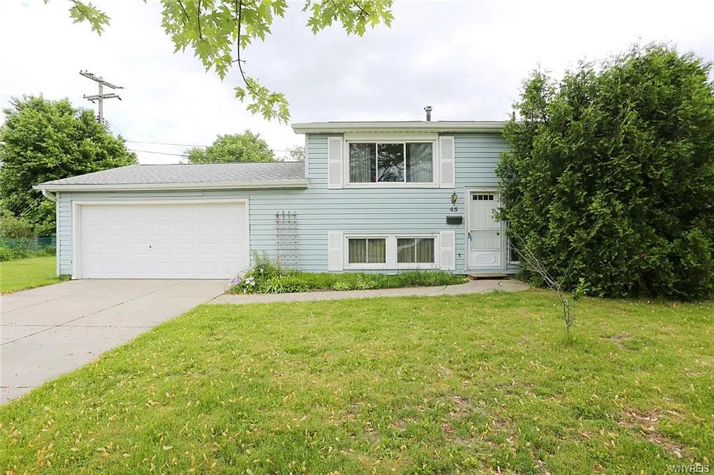 45 Mona Ct photo 1