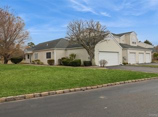 202 Gothic Circle, Manorville, NY