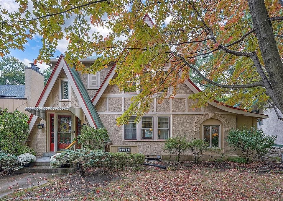 7217 Madison Ave, Kansas City, MO 64114 | Zillow
