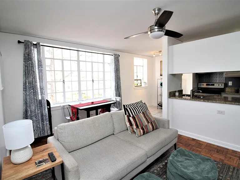 1700 N Elm St #B7 — Photo 9