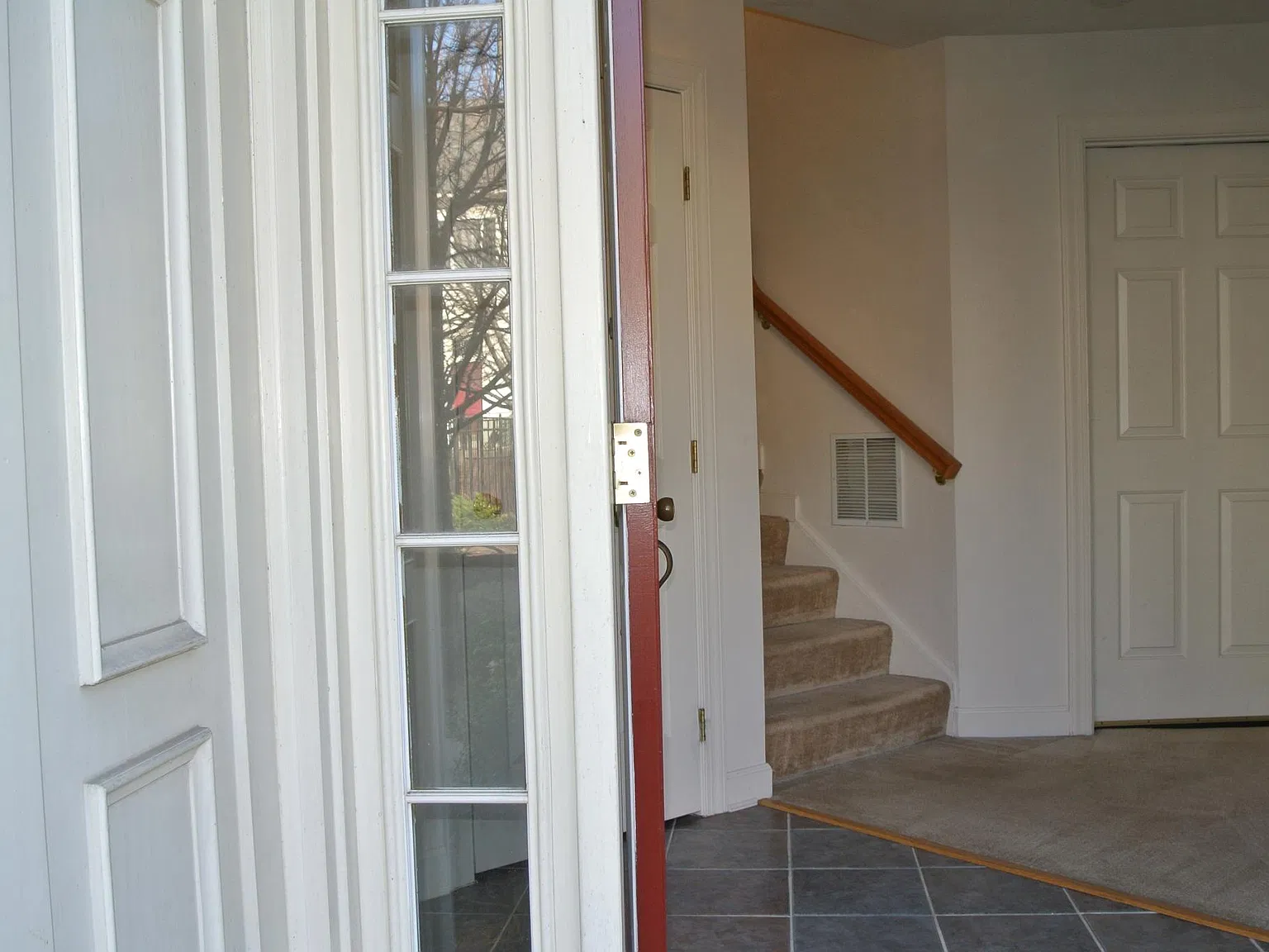 3 bed, 1940 sqft, $4,895 — Photo 3