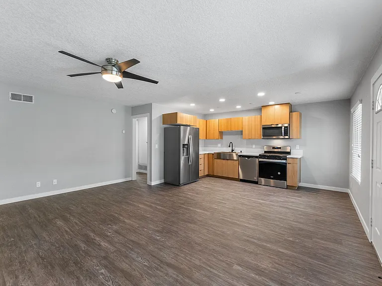 Stonybrook Apartment Homes — Photo 21