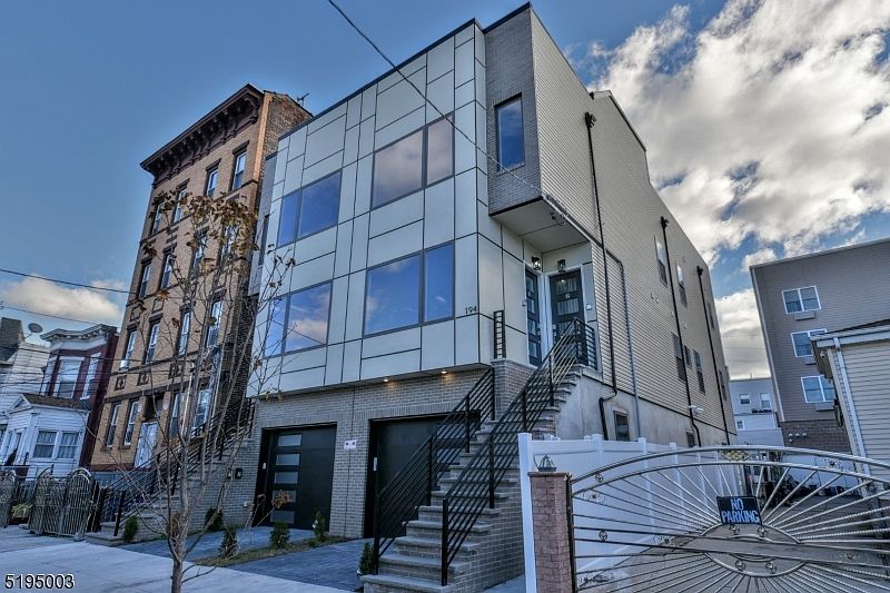 194 Delaware Ave Jersey City, NJ, 07306 Apartments for Rent Zillow