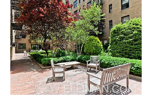 Sold by Douglas Elliman | media 10