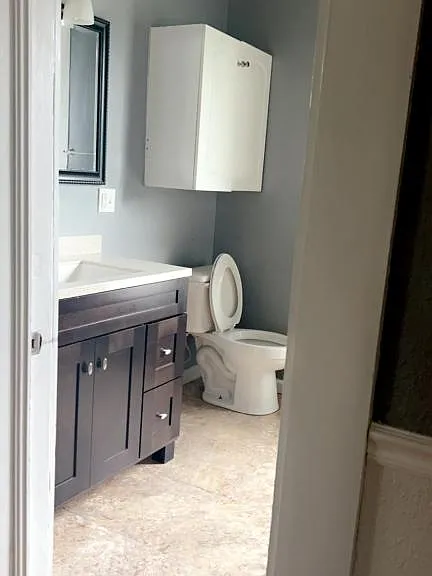 434 S Maple St — Photo 5