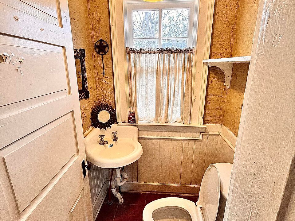 22nd image of this home