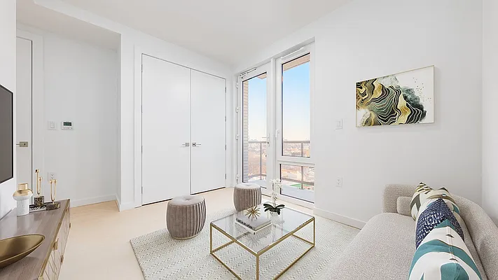 Rented by CW Realty Property Management LLC | media 25