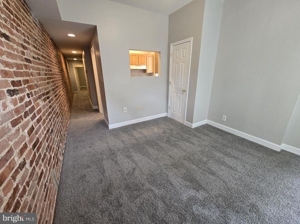 201 N Ellwood Ave #1