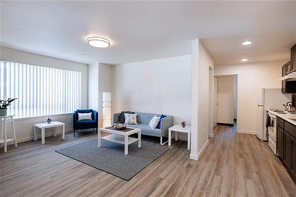 Juniper Apartments — Photo 7