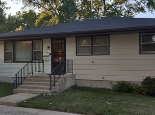 2322 Gideon Ave, Zion, IL 60099