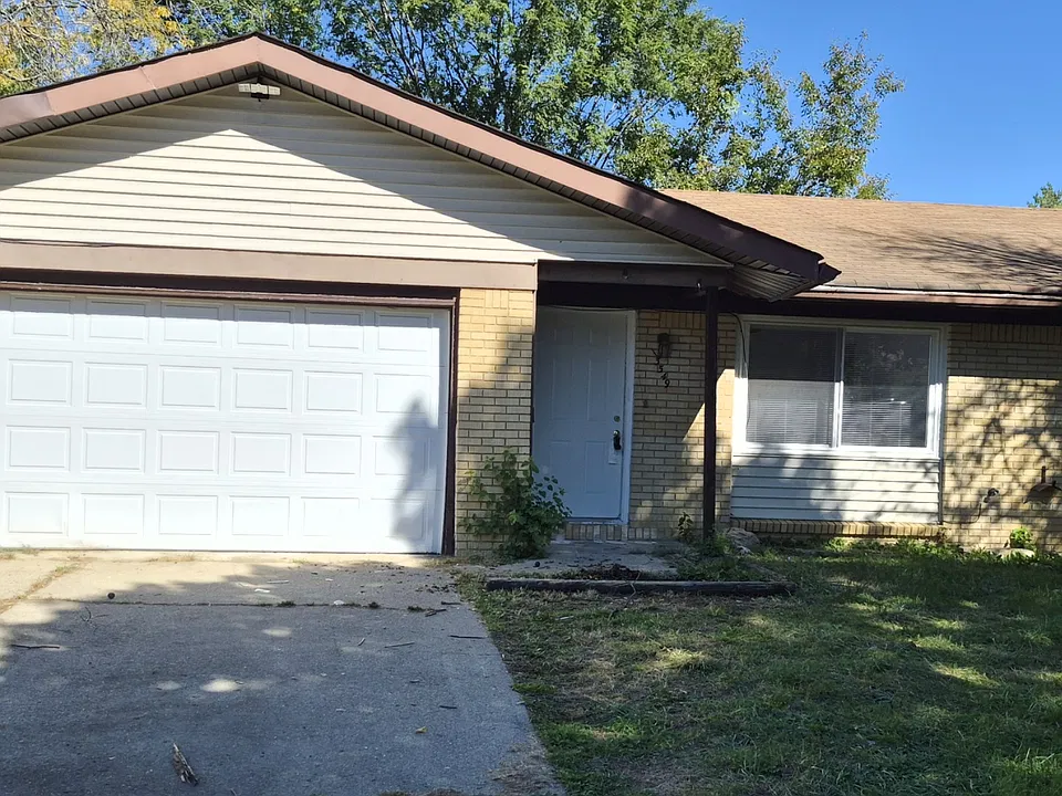 3549 Luewan Ct