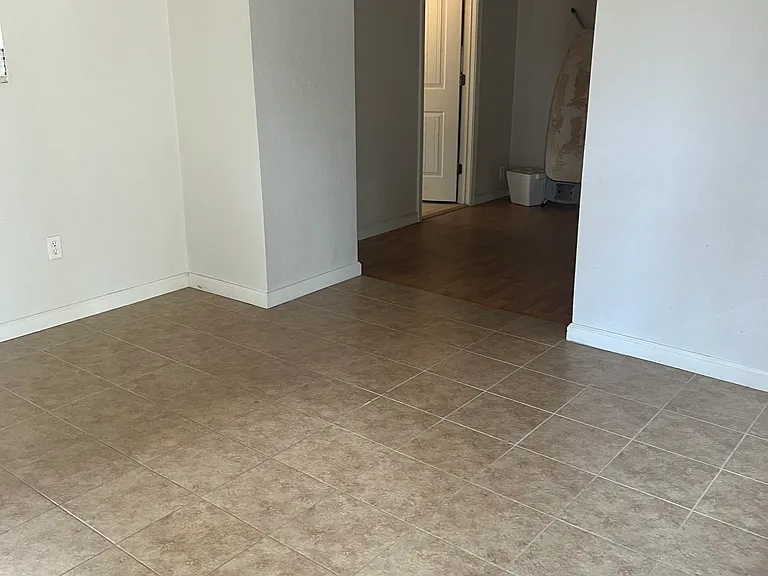 6435 E Calle Mercurio — Photo 9