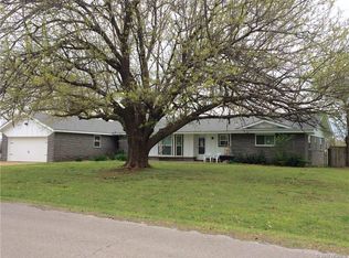 921 N Blackjack Ln W, Collinsville, OK 74021