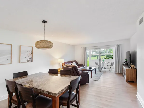 20 Abbey Ln, Delray Beach, FL