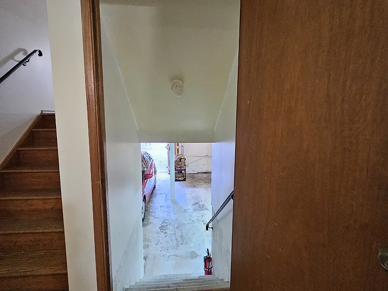 817 NW Market St — Photo 19