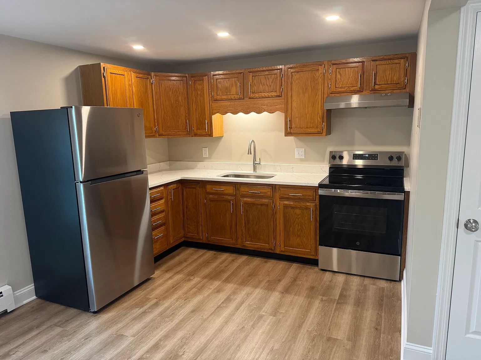 2 bed, $1,695 — Photo 1