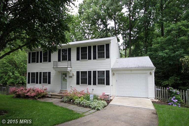 Exterior (Front)