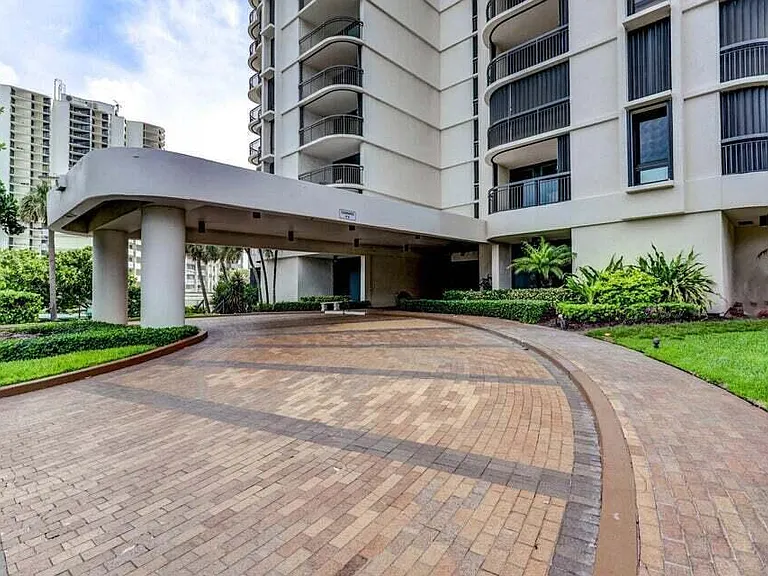 5380 N Ocean Dr #11J — Photo 46