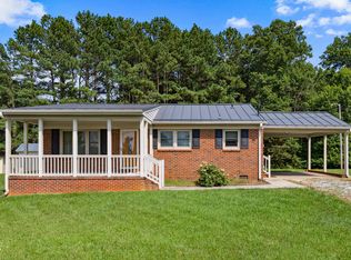 7060 Dirgie Mine Rd, Roxboro, NC 27574