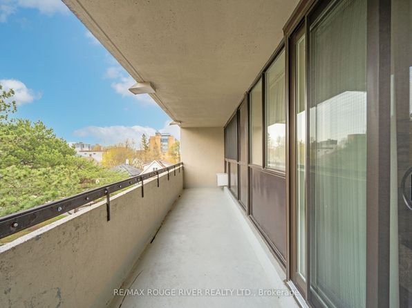 120 Elgin St W #307, Oshawa, ON L1G 1S7