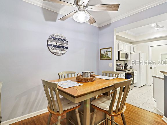 5th image of 380 Marshland Rd APT B15