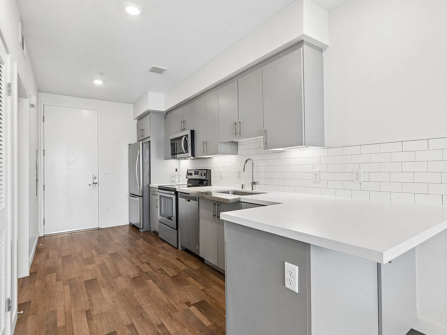 EastView — Photo 4