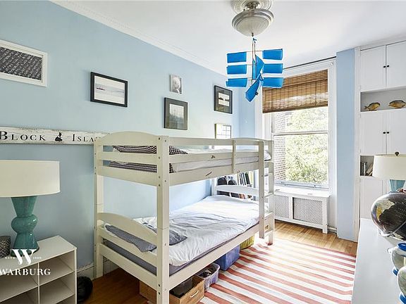5th image of 31 Pierrepont St #2A