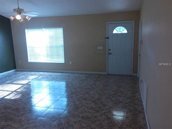 4th image of 328 Monarco Ave