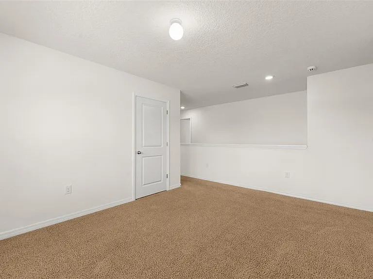 8008 SW 62nd Ct — Photo 33