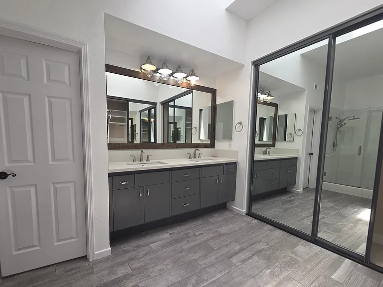7492 Seabluff Dr #107 — Photo 23
