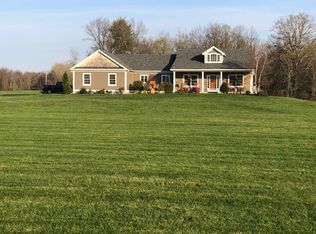 12 Dahlgren Rd, Kinderhook, NY 12106