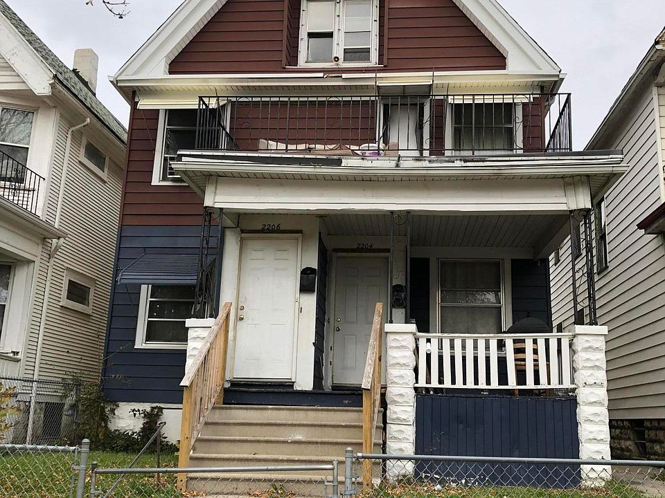 1st image of 2204 W Clarke St #2206