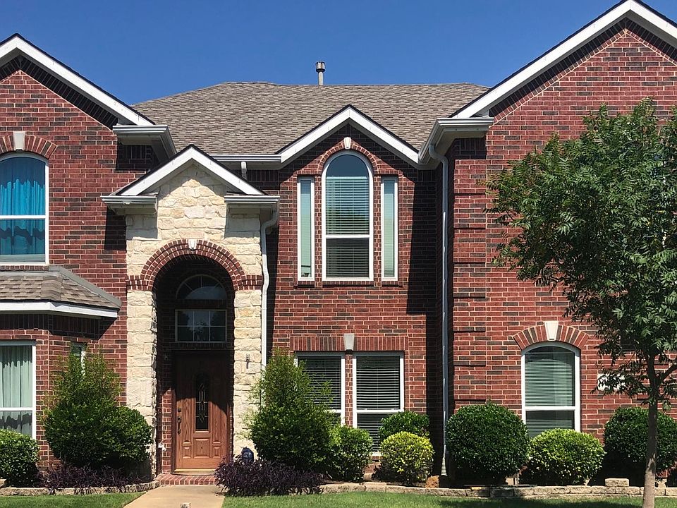 Front view of the home