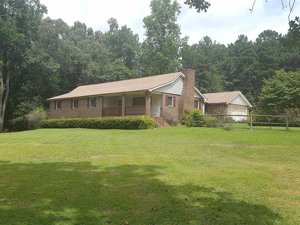 1st image of 301 NW W Hightower Trl