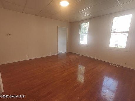 2nd image of 781 6th Ave