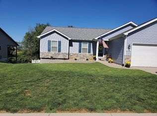 727 Ward, Waterloo, IL 62298