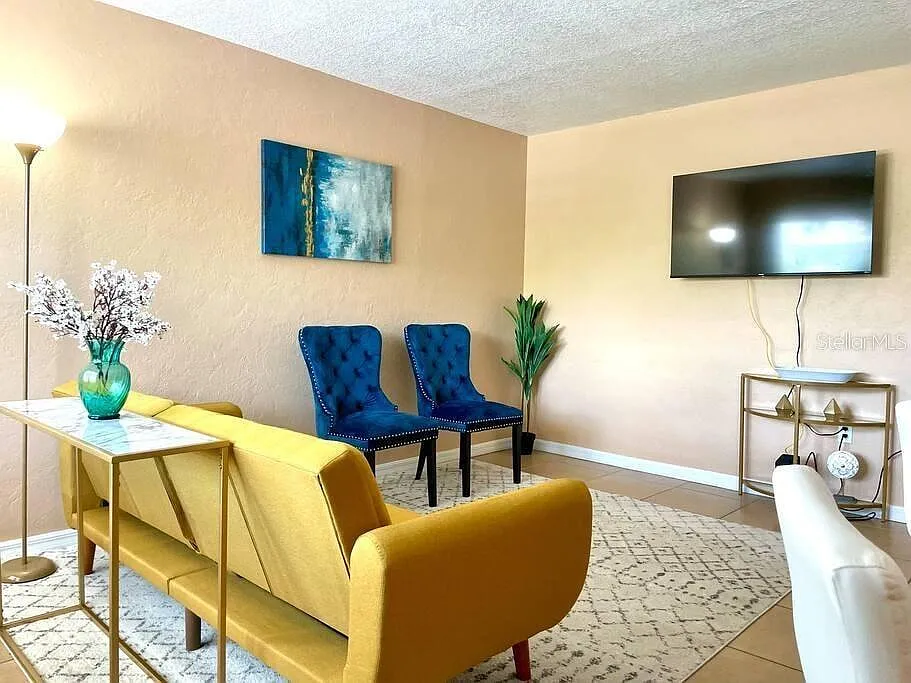 1 bed, 1.0 bath, 600 sqft, $1,295 — Photo 4