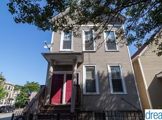 1148 W Addison St #2, Chicago, IL 60613