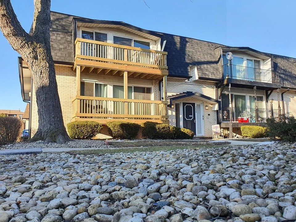 1st image of 5636 Saint James Ct APT 1E