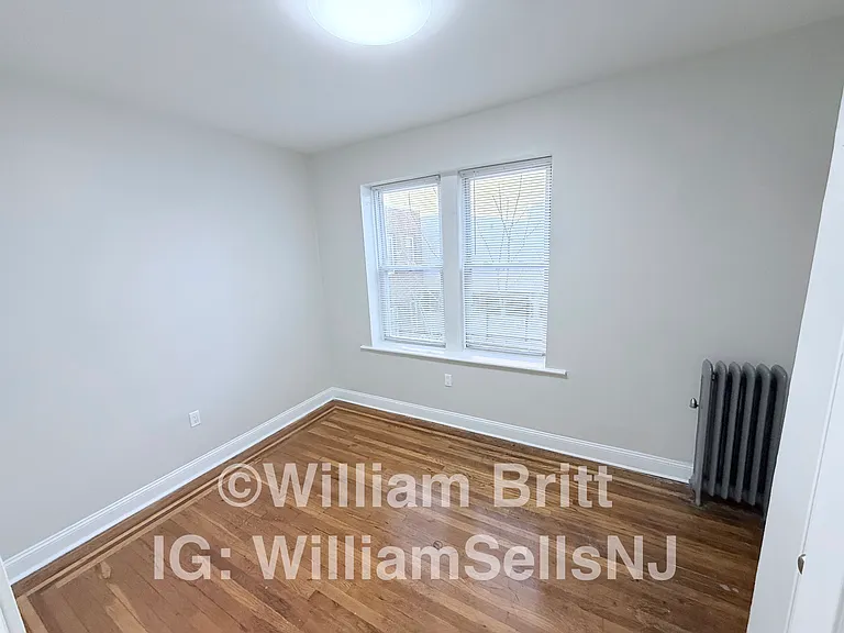 67-69 Brinkerhoff St #4B — Photo 6
