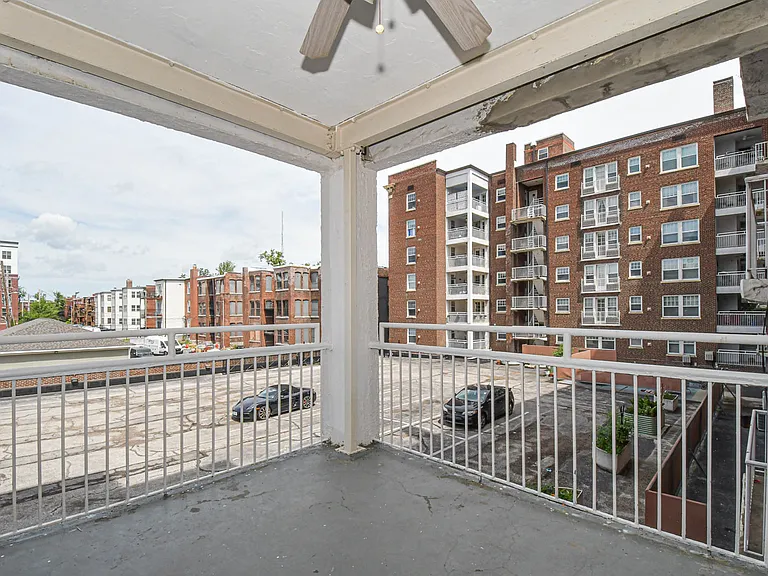 321 Belt Ave #201 — Photo 36