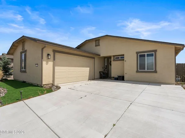 135 Avalanche Dr, Dayton, NV 89403